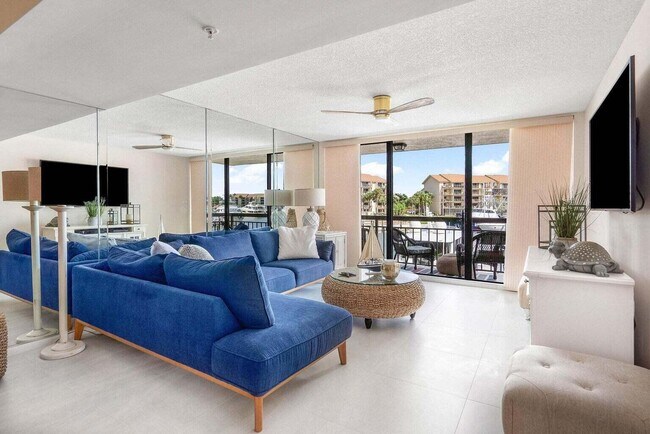 Building Photo - 2601 Marina Isle Way