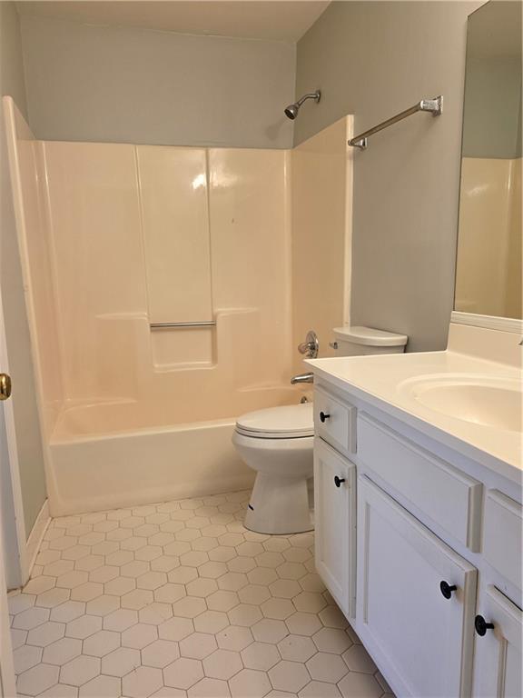 Building Photo - 1834 Cooper Lake Dr SE