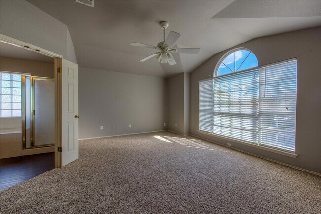 Building Photo - 3510 Sauls Dr