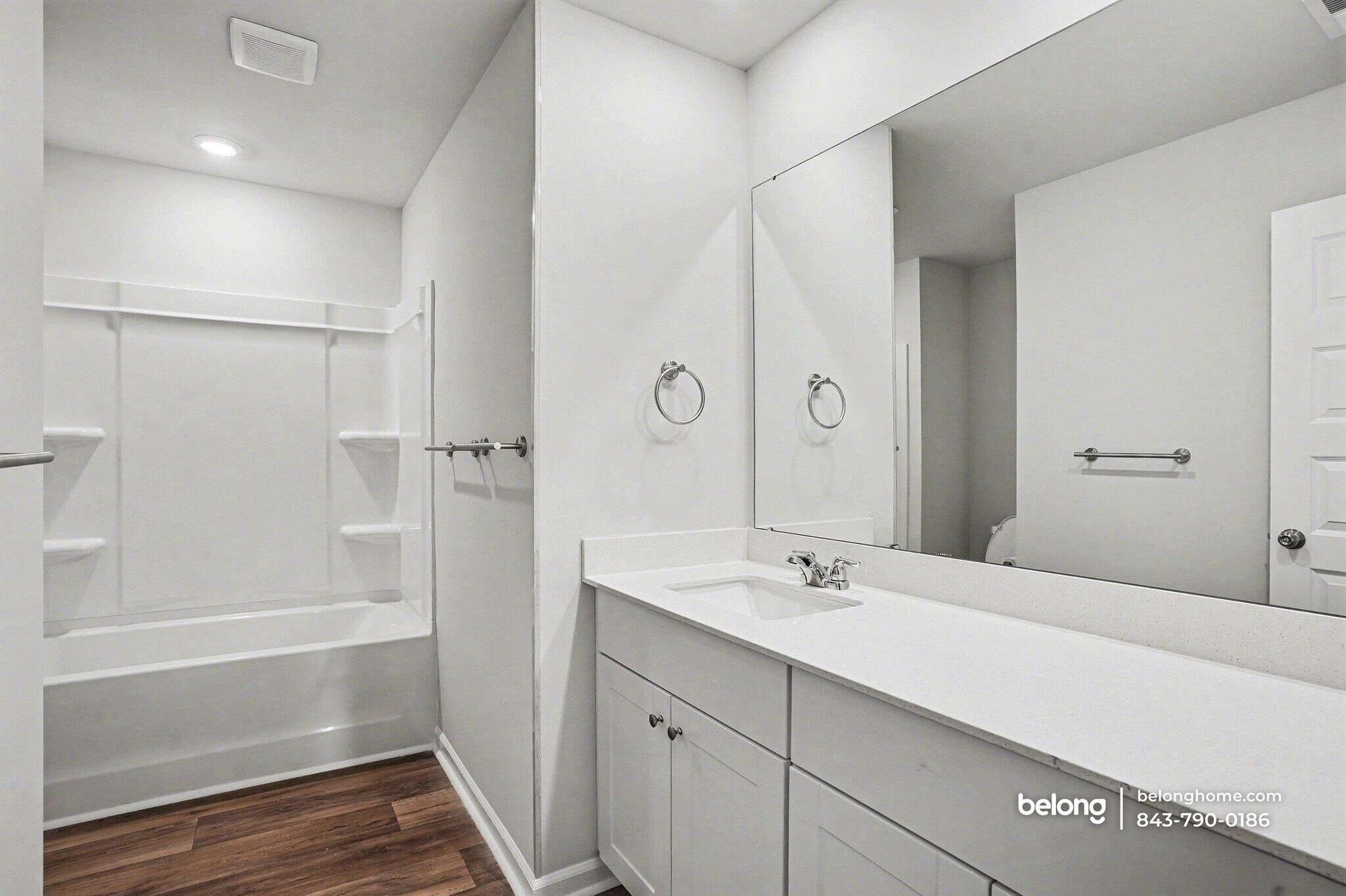 Building Photo - 1055 Sentinel Ct