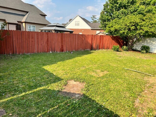 Building Photo - Beautiful 4br, 2.5 bath home in the Jack Brit school district