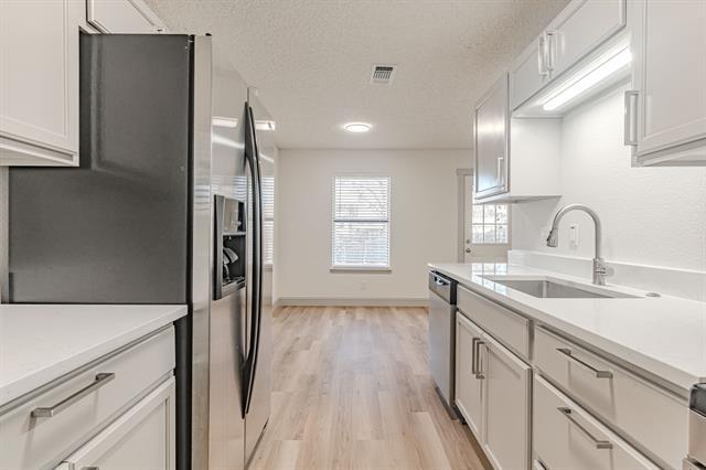 Building Photo - 1201 SE 11th Ave