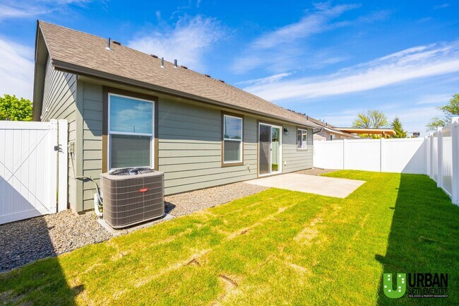 Building Photo - Newly Constructed 3 Bed, 2 Bath Rancher in Spokane Valley