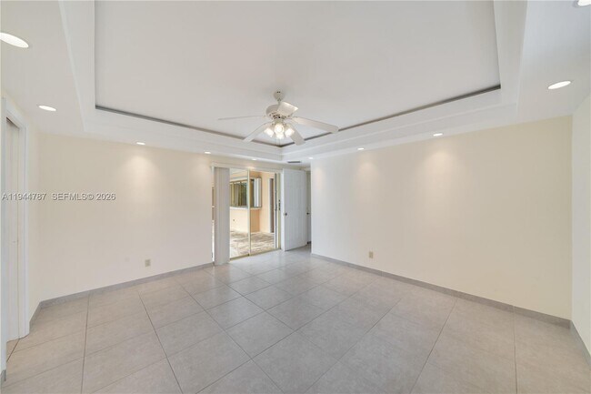 Building Photo - 5524 Cleveland St