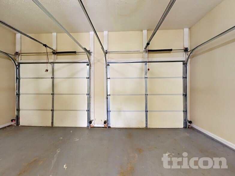 Building Photo - 456 Pond Lillies Rd SE