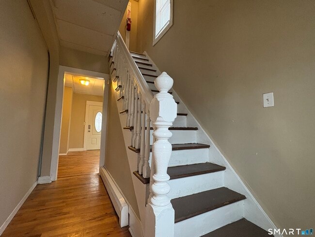 Building Photo - 151 Fitch St