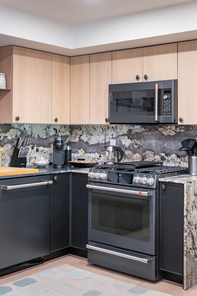 Building Photo - 11477 Gracey Ln