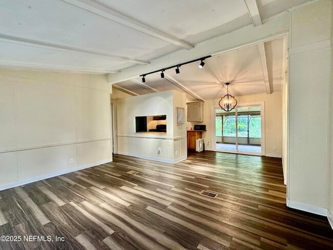 Building Photo - 13716 John Williams Rd