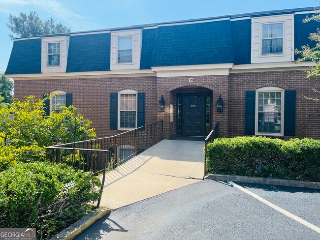 Primary Photo - 207 Harwell Ave