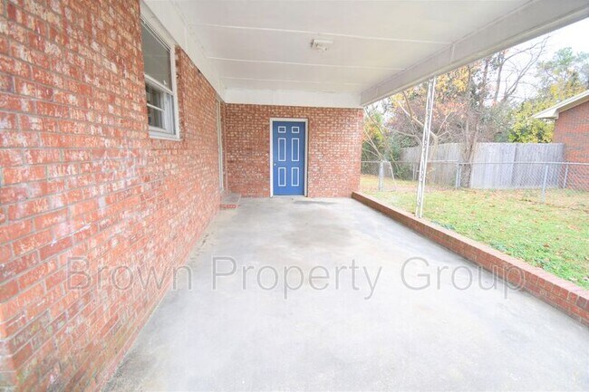 Building Photo - 259 Channing Dr