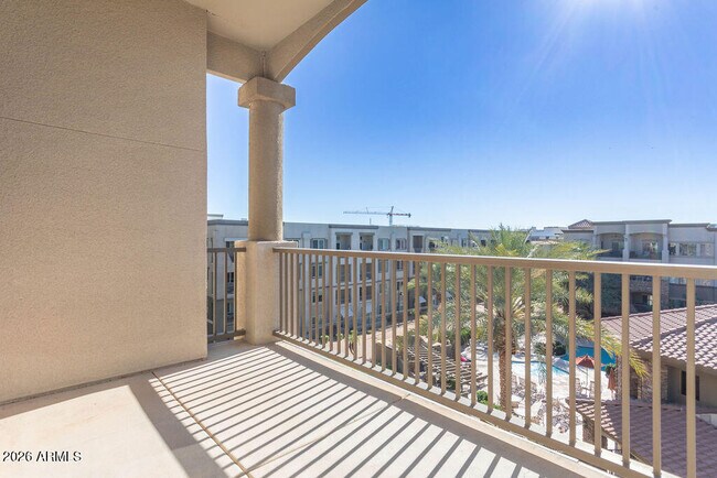 Building Photo - 5450 E Deer Valley Dr