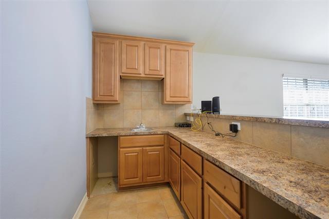 Building Photo - 2742 Hidden Knoll Tr