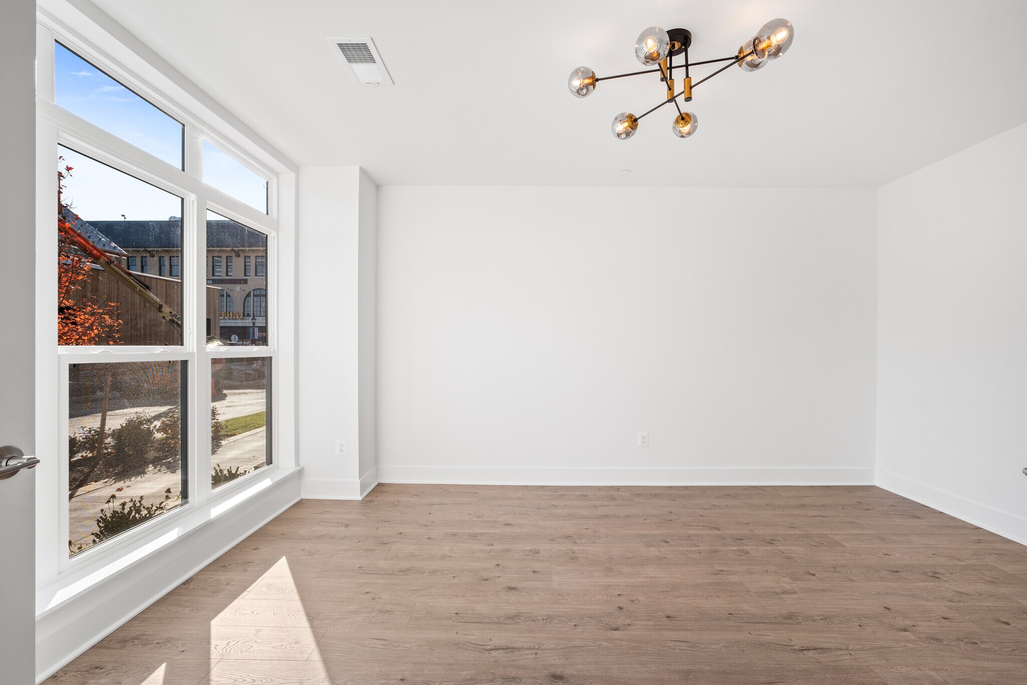 Study Room/Bedroom - 5504 Topaz Ln