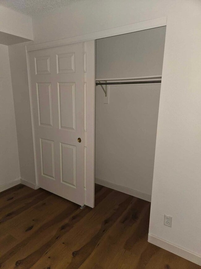 Building Photo - 2575 S Syracuse Way