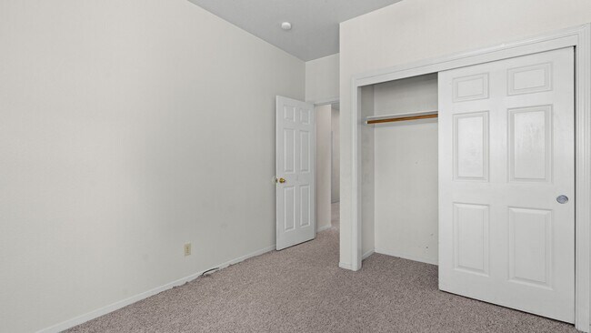 Building Photo - Cute 3 Bedroom Home in Lawler Ranch!