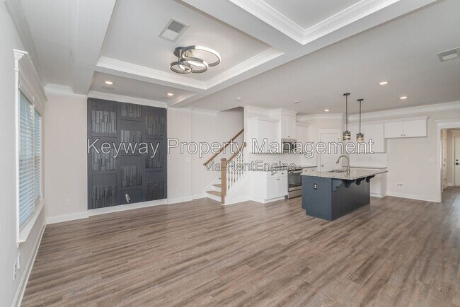 Building Photo - 319 Sumac Trail