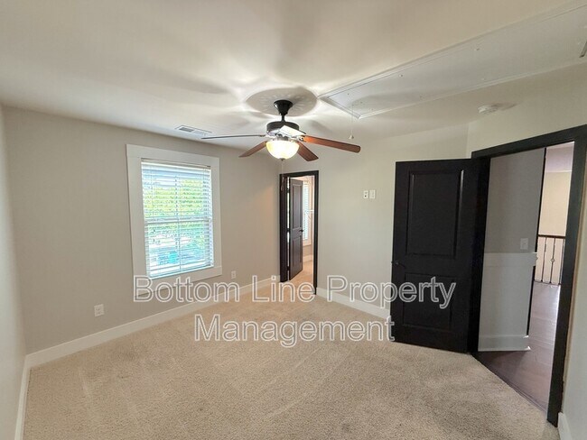 Building Photo - 2507 Alyssa Ln