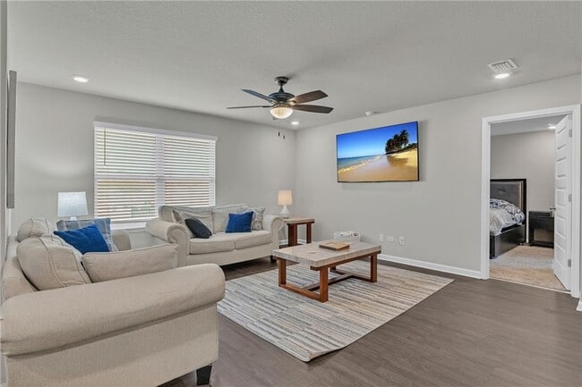 Building Photo - 1088 Burlington Pass Dr