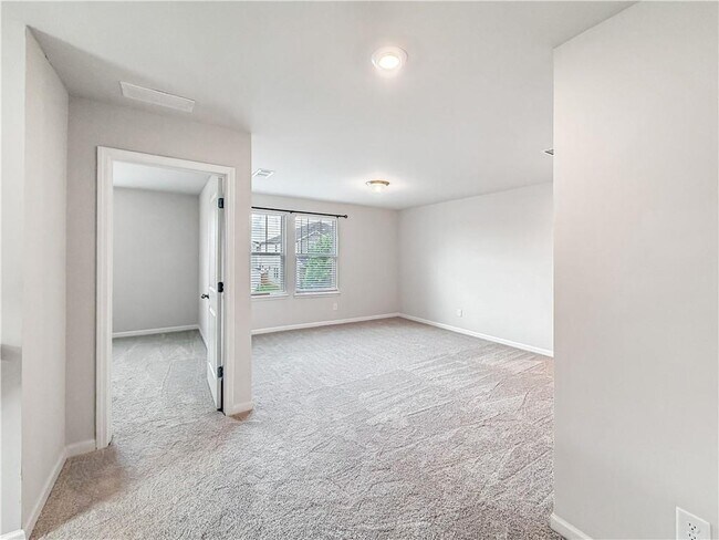 Building Photo - 5836 Hackberry Ln