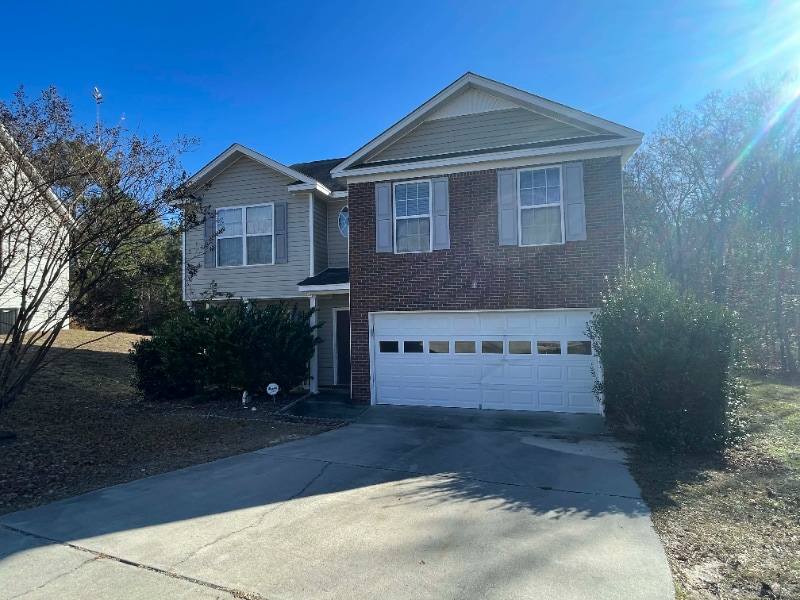 Building Photo - 751 Cottontail Ct S