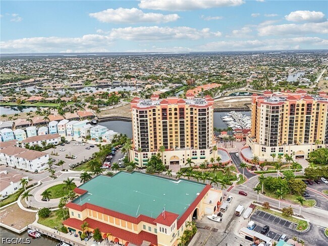 Building Photo - 5781 Cape Harbour Dr