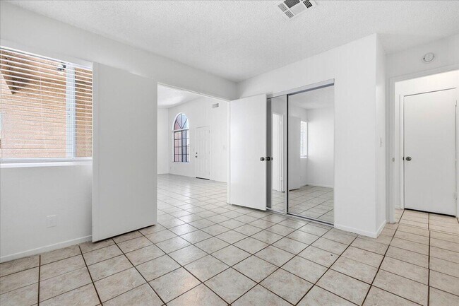 Building Photo - 31601 Avenida Maravilla