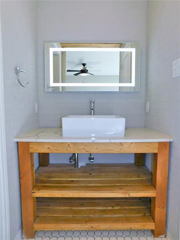 Building Photo - 2512 Chaparral Ct