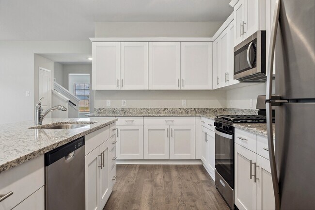 Building Photo - 15642 Honey Cv Dr