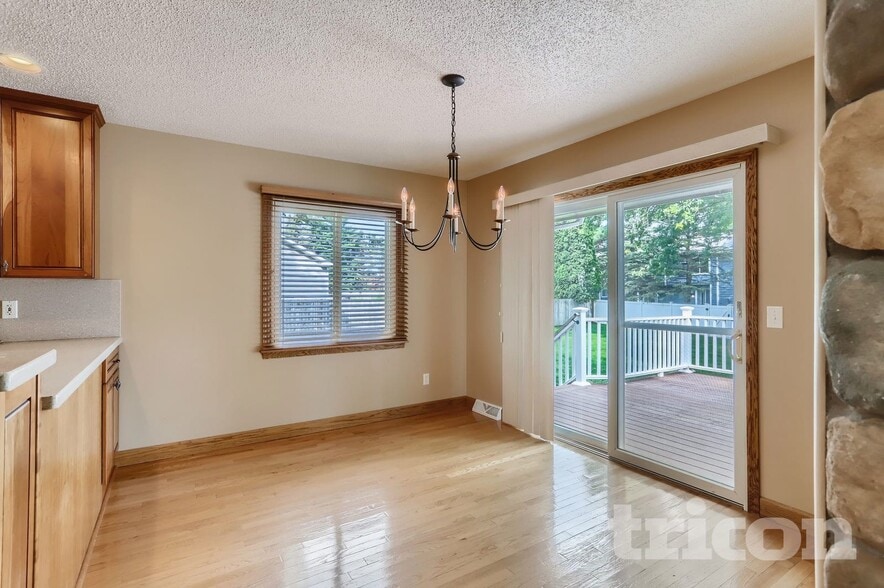 Building Photo - 17230 14th Ave N