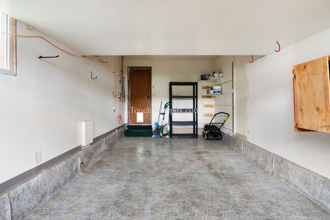 Building Photo - Quaint 3BD/1BA Home Near Mt. Tabor