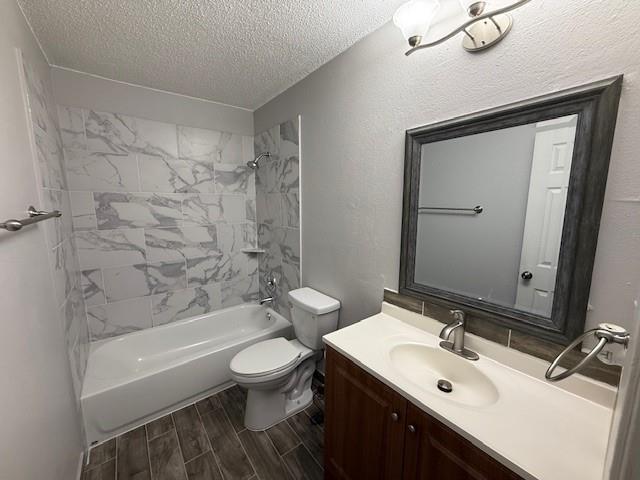 Building Photo - 10616 Mellow Meadow Dr