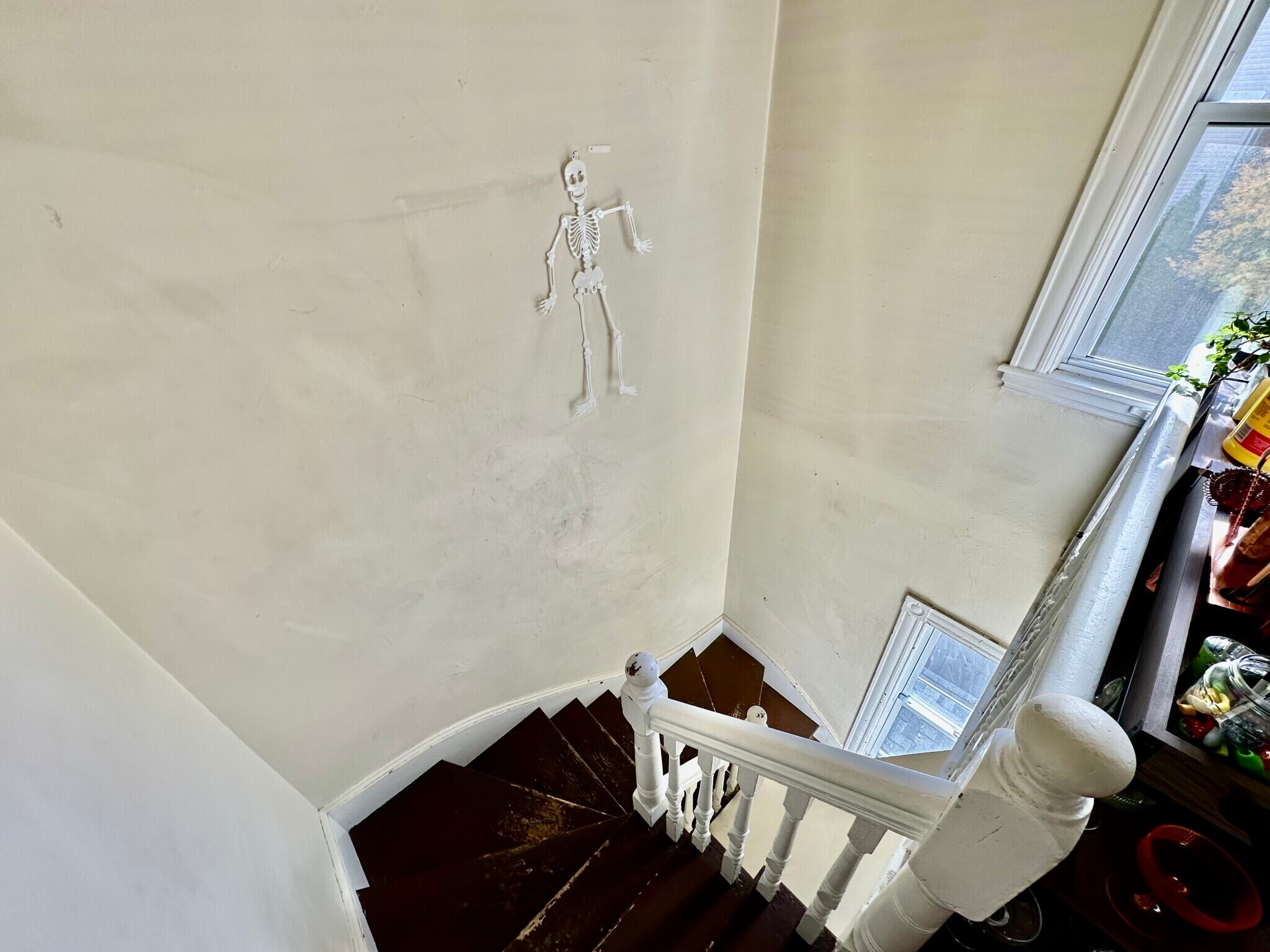 Building Photo - 93 Hillside St