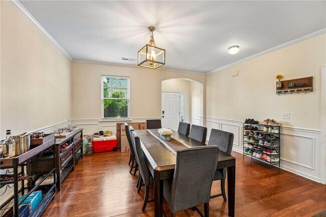 Building Photo - 6216 Oakdale Ridge Ct SE