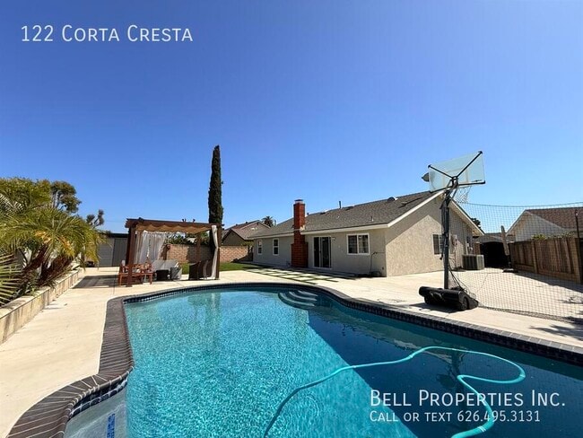 Building Photo - 122 Corta Cresta Dr