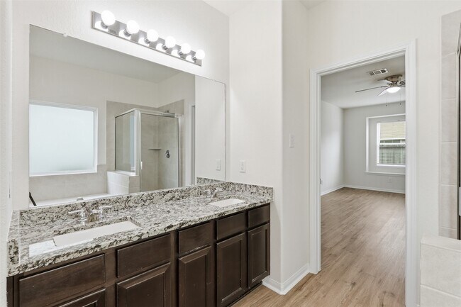 Building Photo - 3503 Cannon Dr