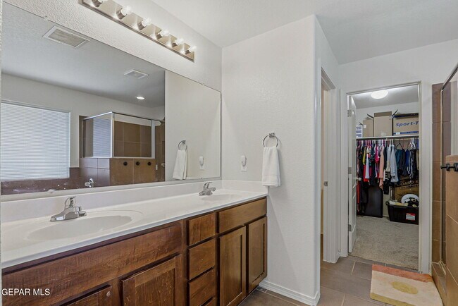 Building Photo - 14668 Oldenberg Ct