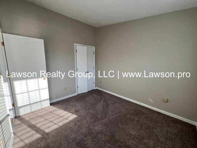 Building Photo - One Level Living in Convenient Roanoke Loc...