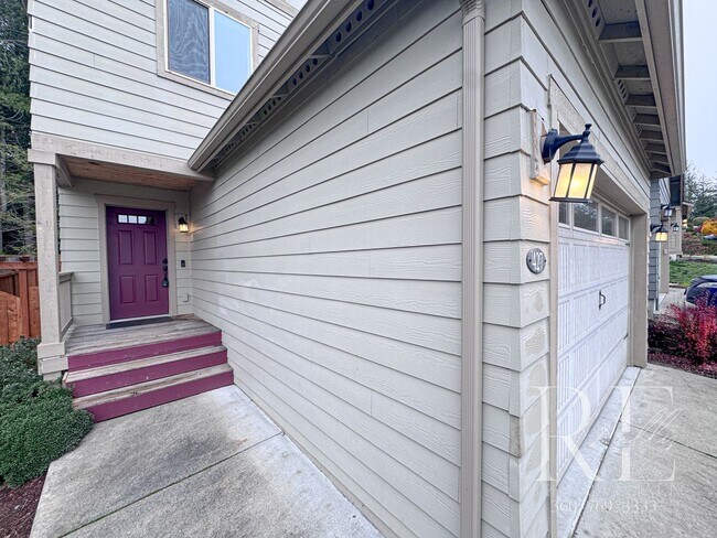 Building Photo - 50% OFF FIRST MONTH’S RENT SPECIAL!!