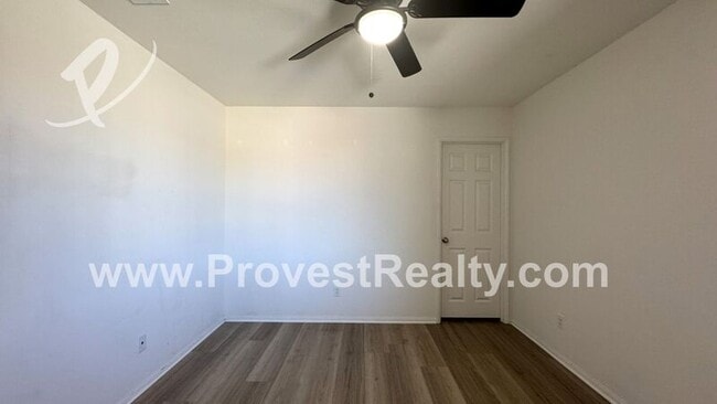 Building Photo - 13353 Evanston St