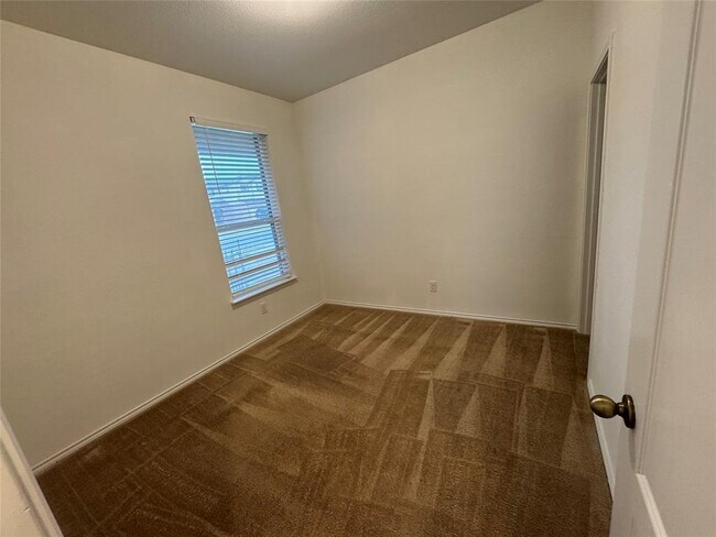 Building Photo - 14225 Silver Lace Ln