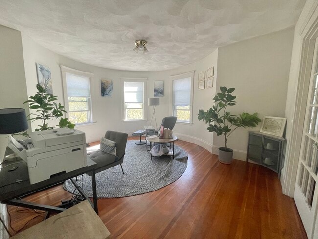 Building Photo - 509 Washington St