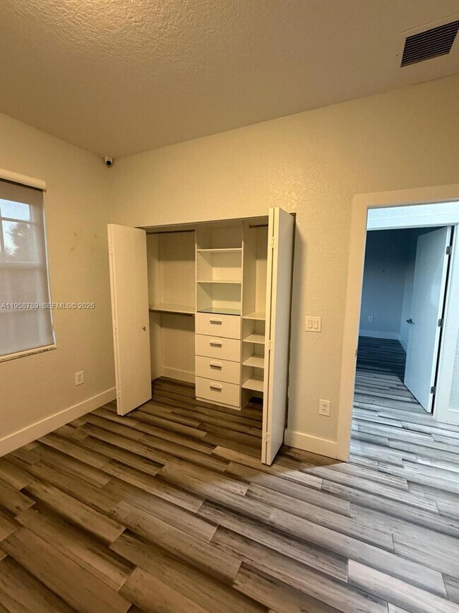 Building Photo - 5455 SW 191st Terrace