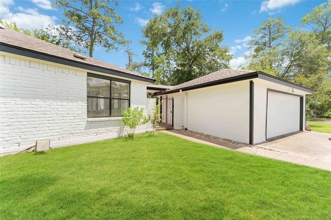 Building Photo - 12 Paintedcup Ct