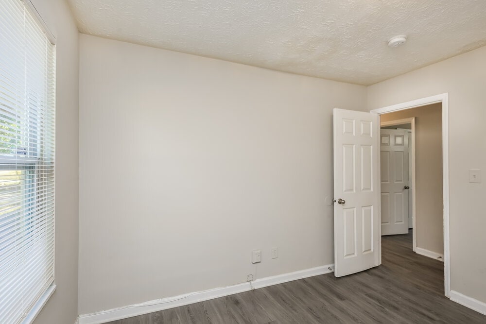 Building Photo - 4964 Galbraith Cir