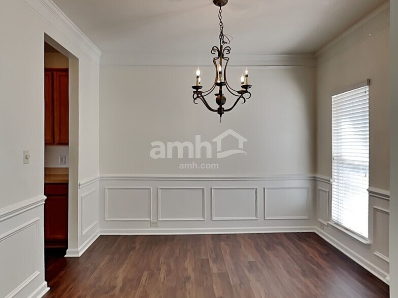 Building Photo - 2006 Brook Valley Run