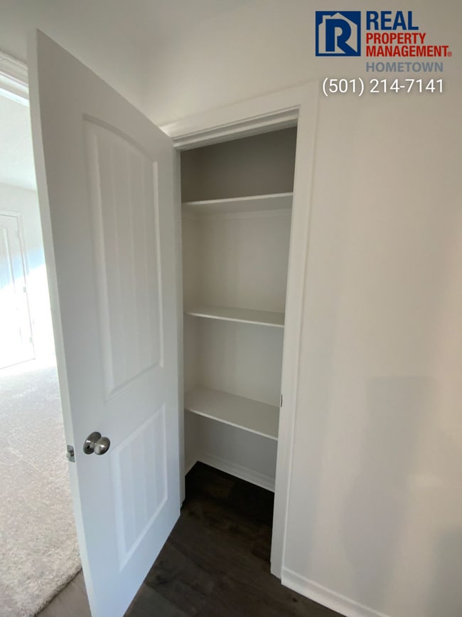 Building Photo - 29 Sourdough Crk Ln