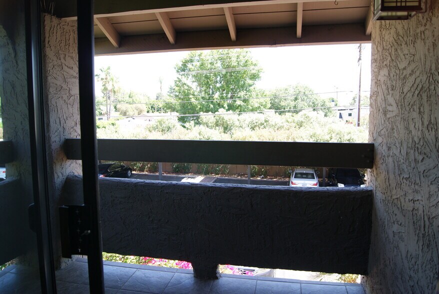 Balcony - 3825 E Camelback Rd