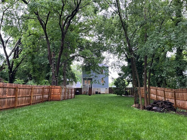 Building Photo - Exceptional 3BD, 2.5BA Downtown Raleigh House with Large Fenced Backyard