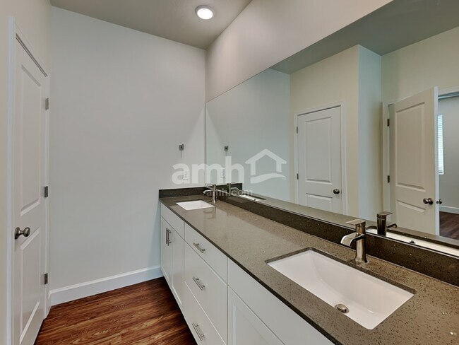 Building Photo - 2705 W 3290 S