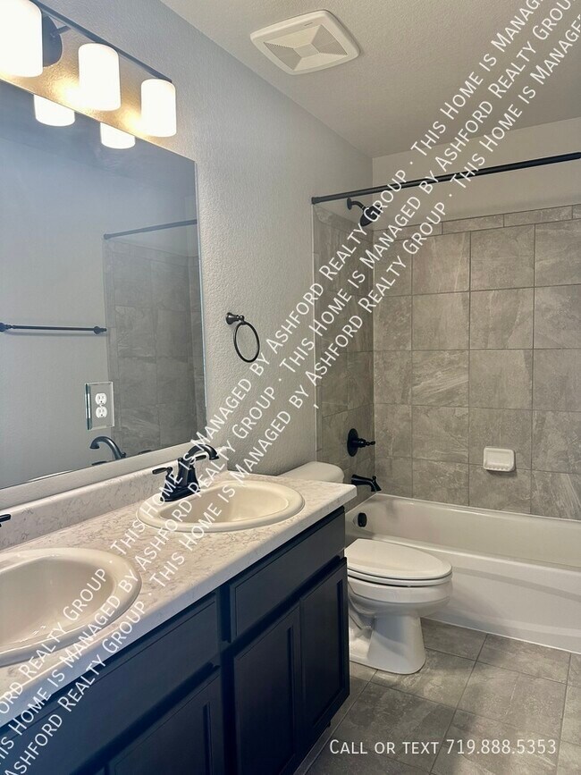 Building Photo - 7351 Coppermine Ct